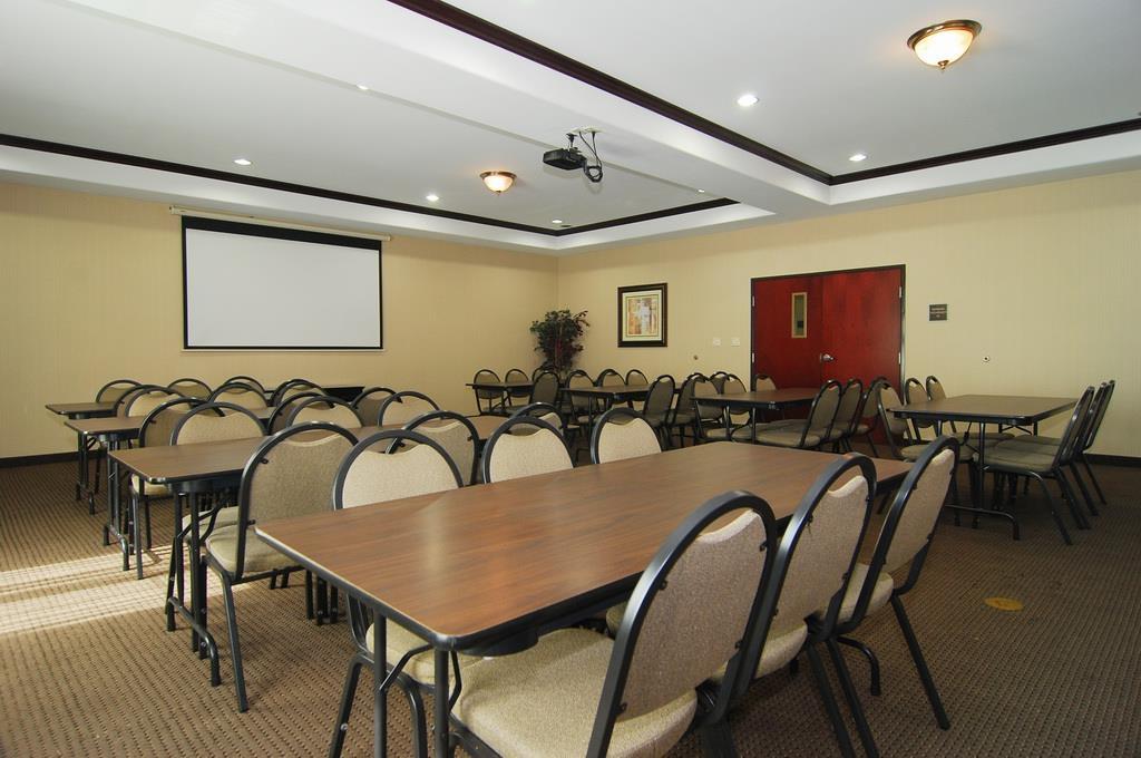 Best Western Plus Katy Inn And Suites Бизнес снимка